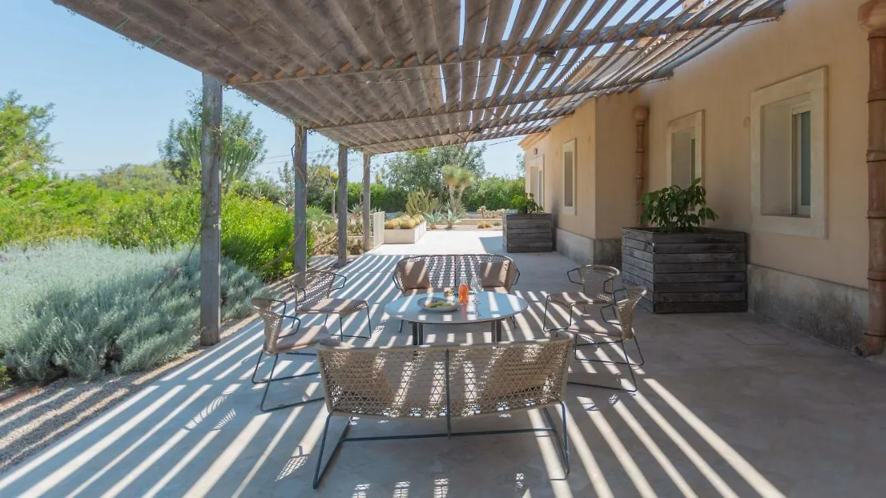 Villa Majoli 9, Emma Villas Noto